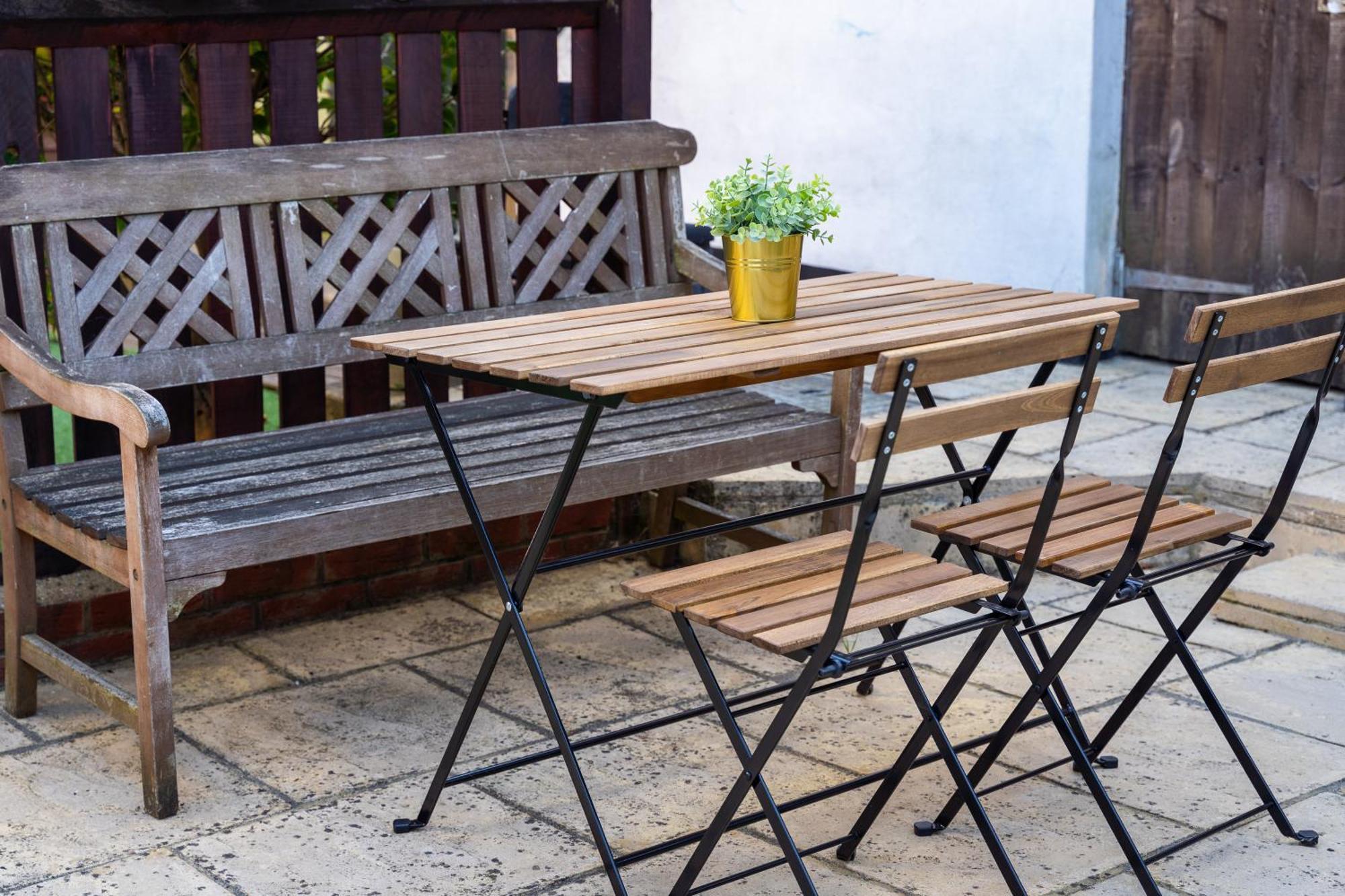 Homely And Stylish Apartment With A Garden In East Finchley ลอนดอน ภายนอก รูปภาพ